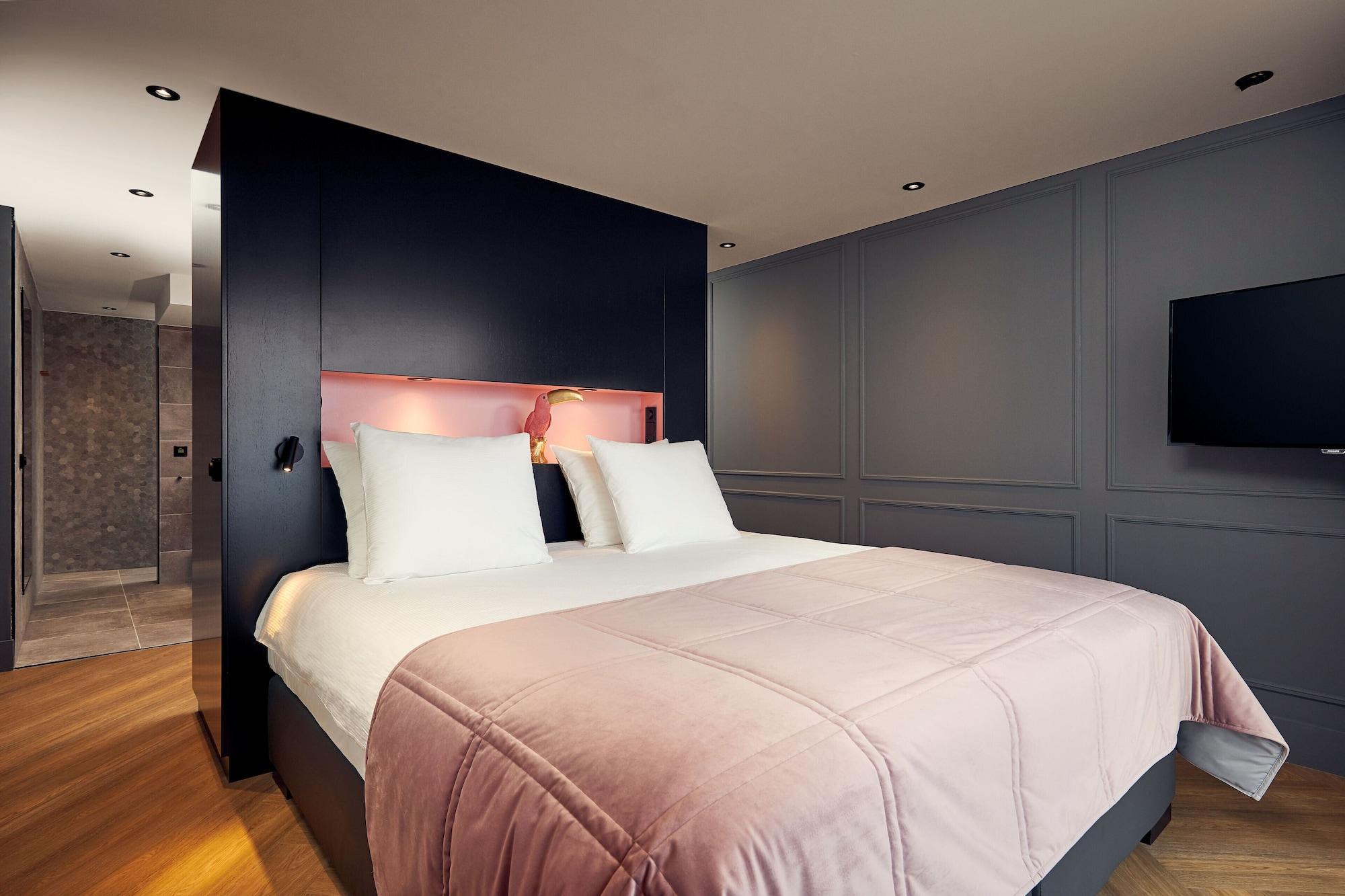 Hotel Der Valk 4*