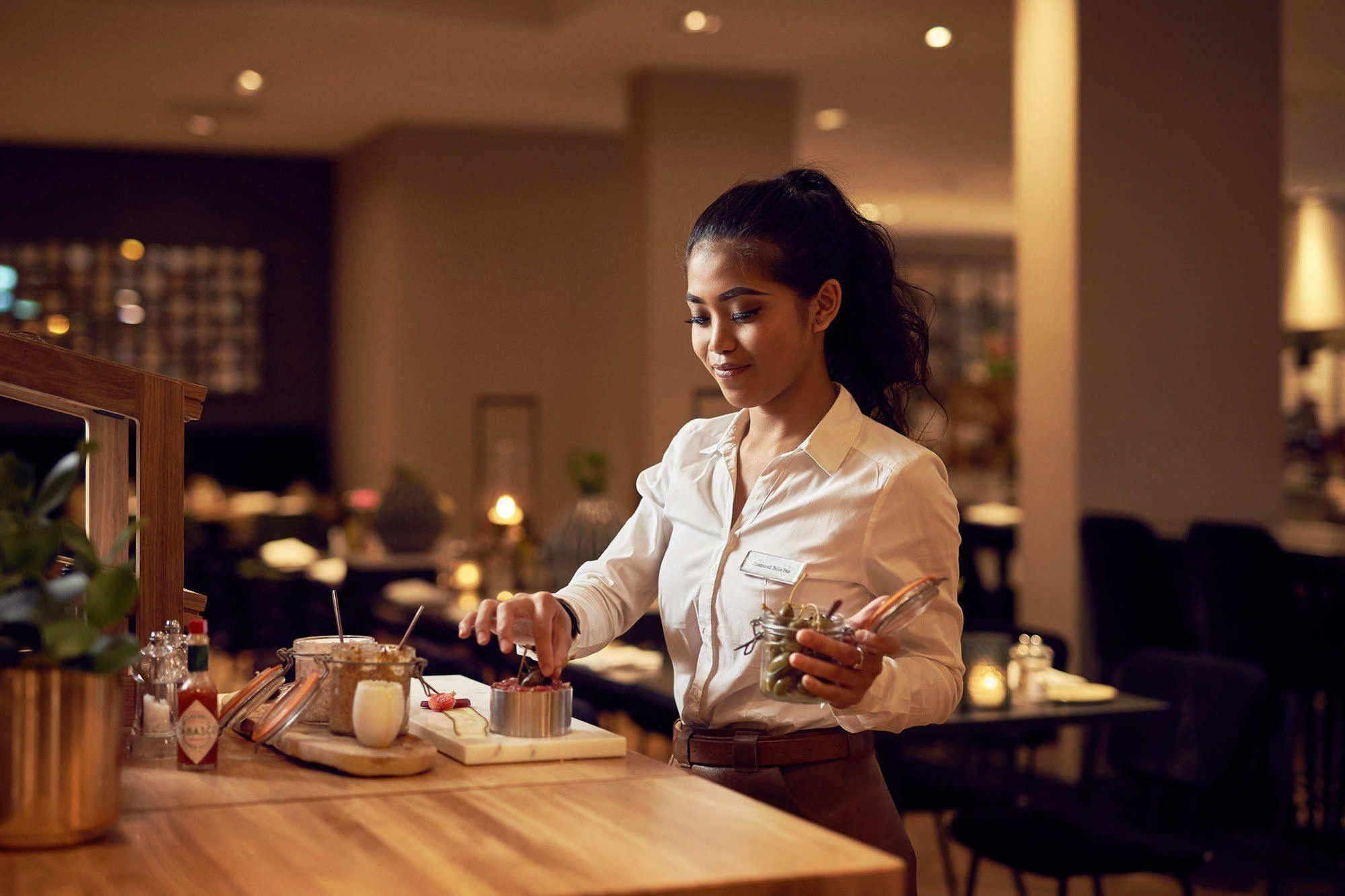 Der Valk Hotel 4*